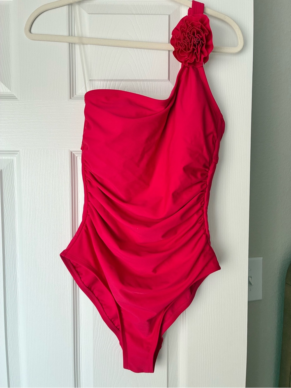 One-Shoulder Ruffled Flower Pink Swimsuit